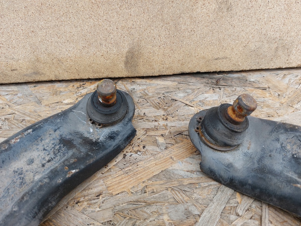 фото №5, Важіль перед правий лівий nissan micra k13 10-16