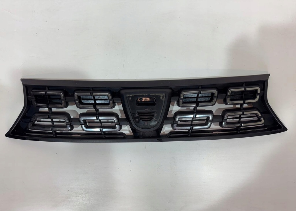 фото №1, Dacia duster ii 2 решётка радиатора решётка радиатора решётка 623109628r оригинал