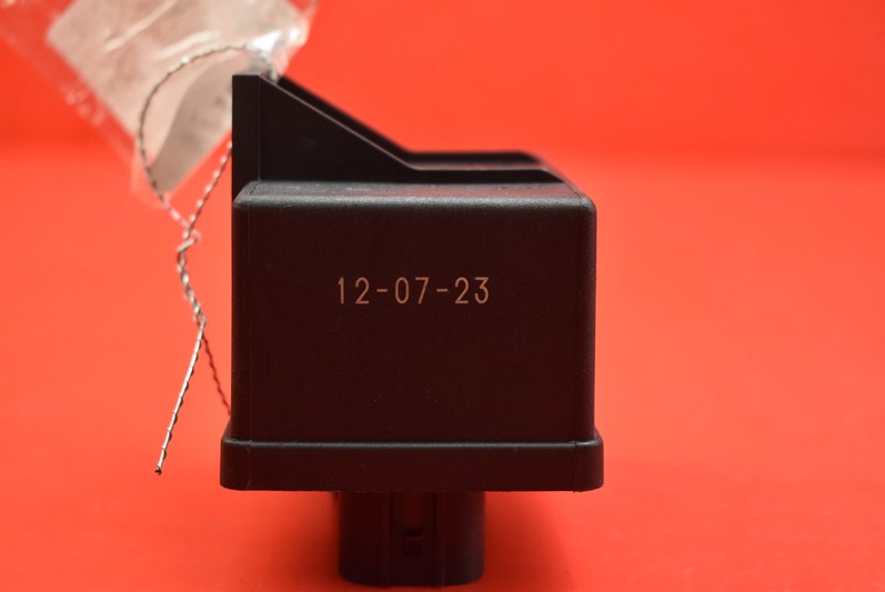 фото №6, Реле свічка розжарювання 9x2q-12b533-bb land rover range rover i 3.0 tdv6