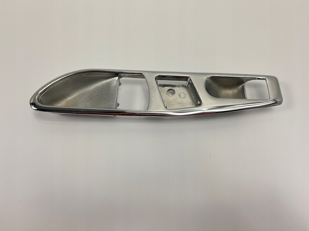 Захист корпус ручка права mercedes r107 sl Ціна