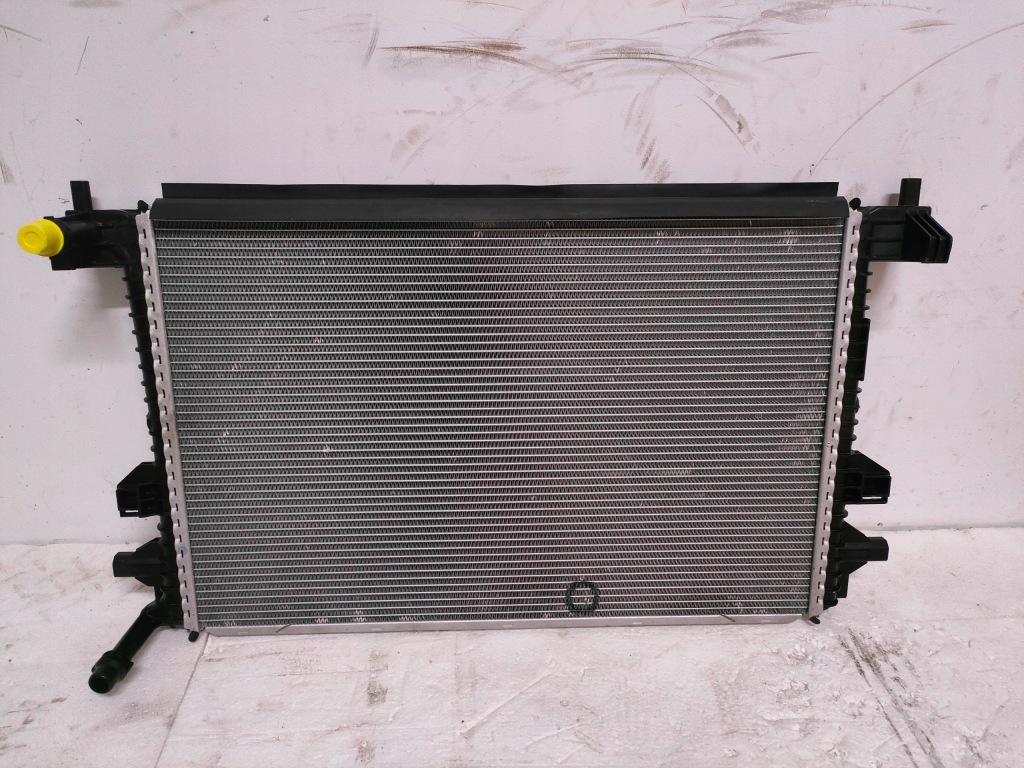 Радиатор воды audi vw seat skoda 5q0121251hq Недорого