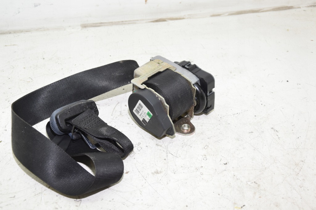 Купить Mercedes clk w208 ремень безопасности правый  перед