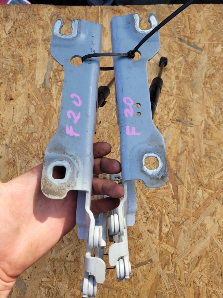 фото №4, Петлі капот bmw 1 f20 lift комплект