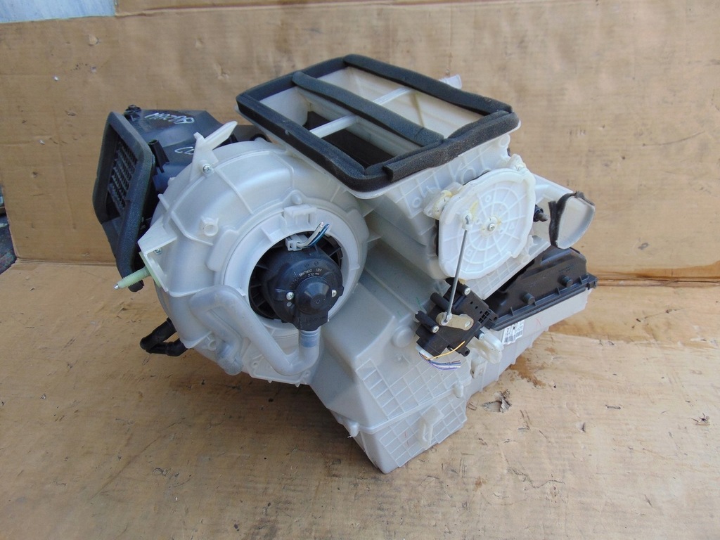 фото №4, Обігрівач кондиціонера mazda 5 cw 2010- europa