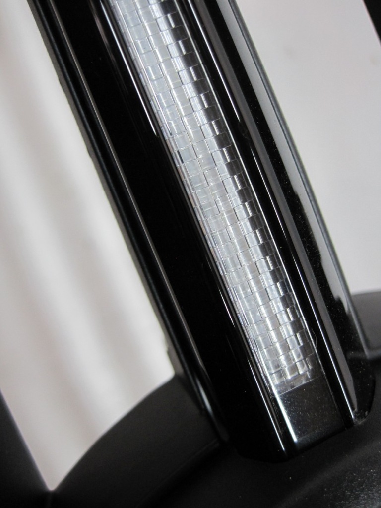 Бампер vw touareg 760 рестайлінг  камера ксенон 6 pdc модуль 24r перед передній Зі Шроту