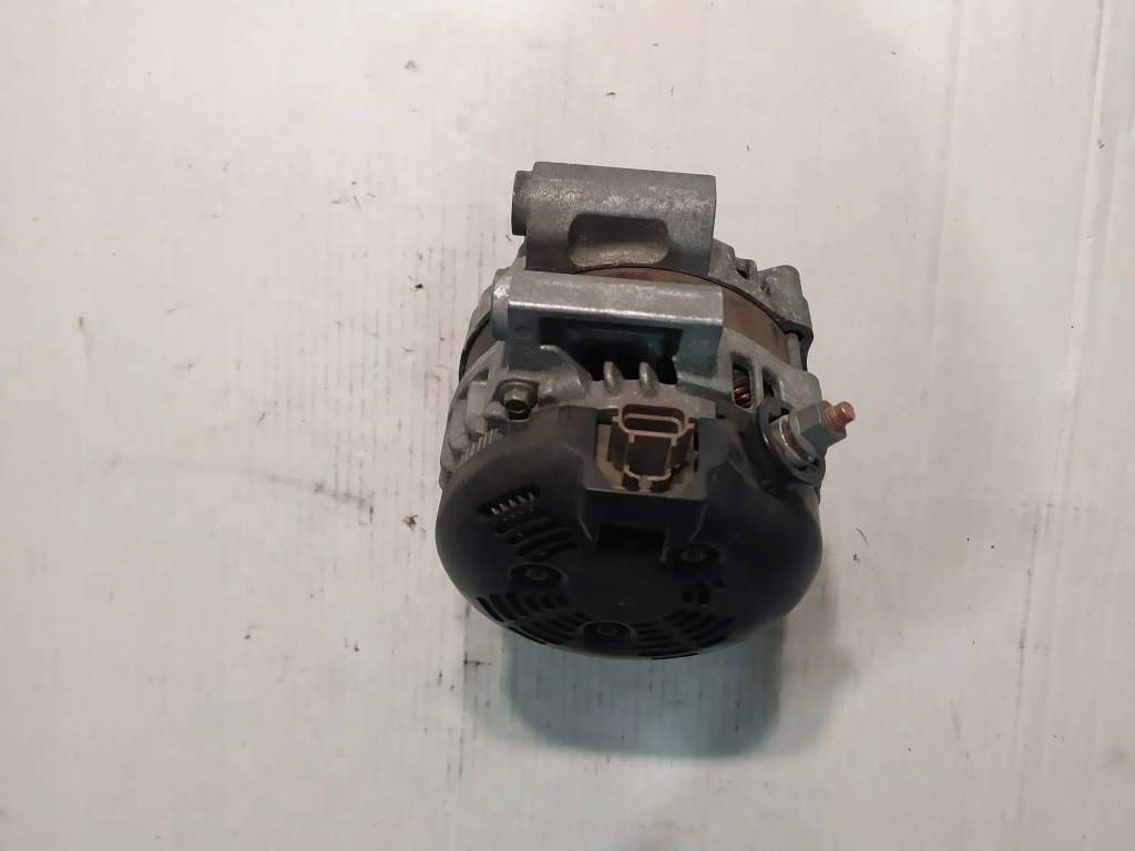 Генератор maserati jeep grand cherokee 1042106590 Цена