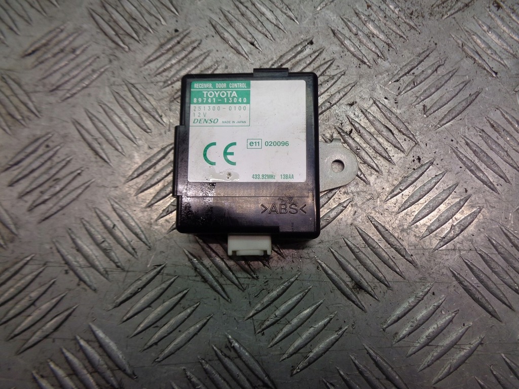 фото №1, Блок керування замка corolla verso 8974113040