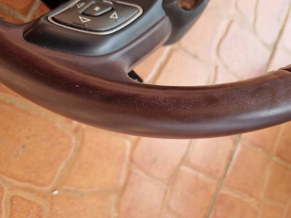 фото №4, Range rover evoque воздуховод fioletowa лепестки переключения