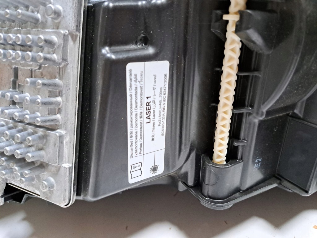 фото №15, Лампа левая правая laser лампы фары-лазеры комплект bmw ix ix i20 оригинал демонтаж