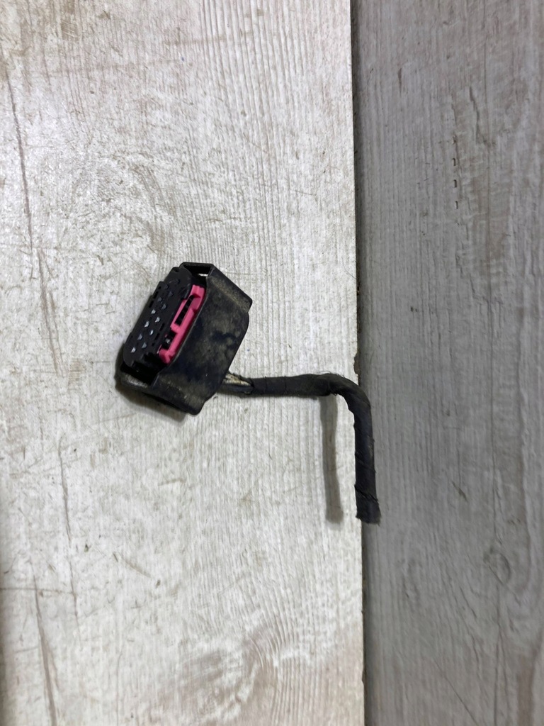 фото №1, Bmw 5 f10 f11 2014 штекер