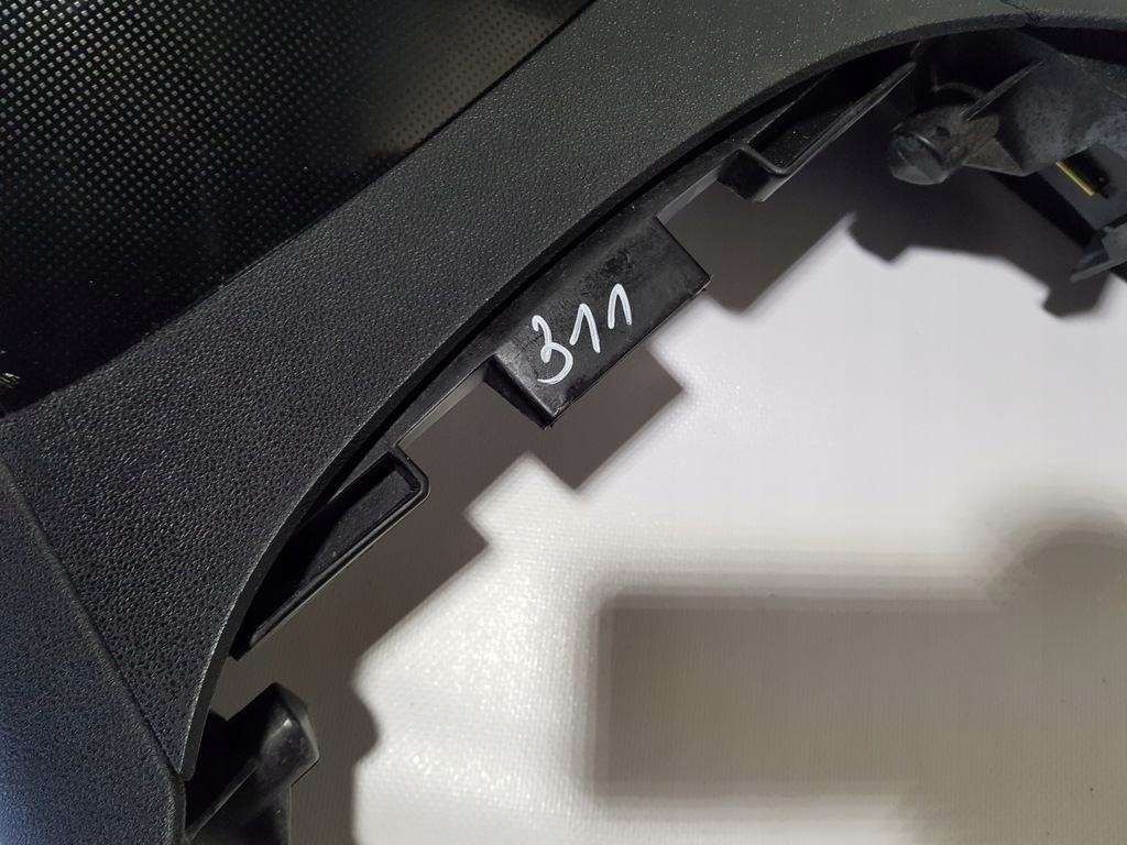 фото №6, Подлокотник mercedes w251 туннель средний