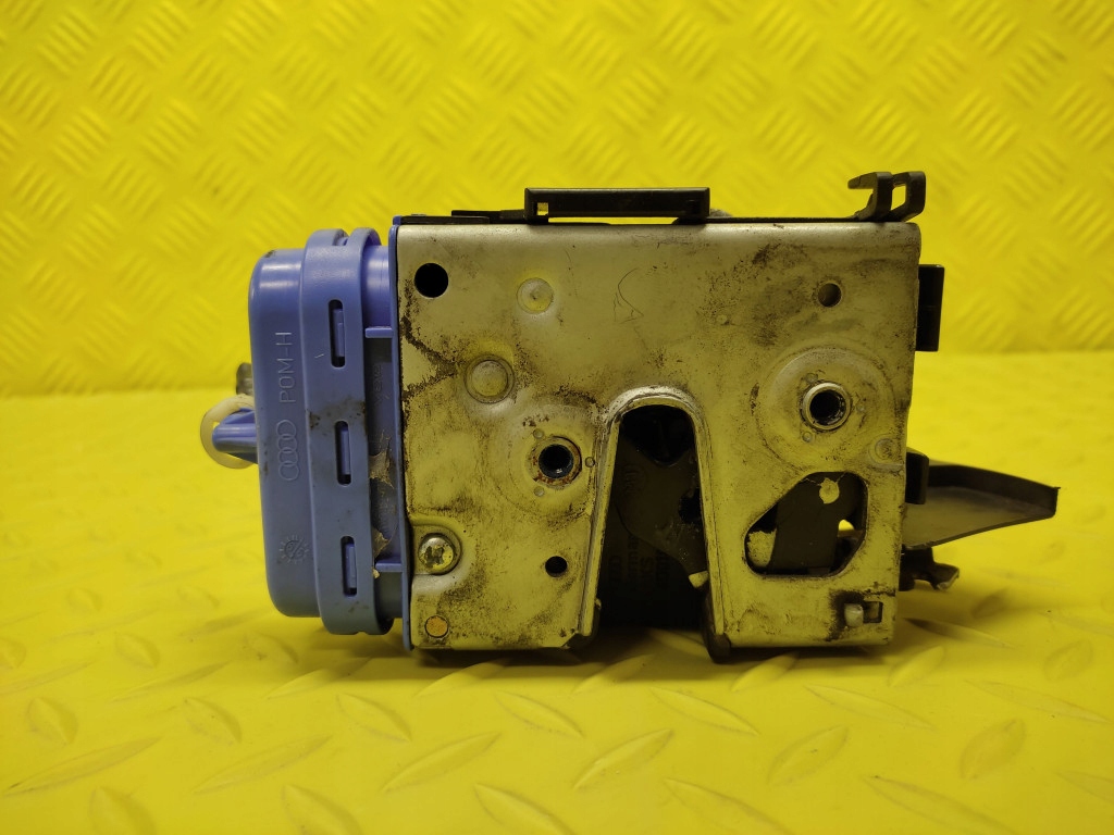 фото №6, Audi a3 8l замок двері правий задня 5d 8d0839016a