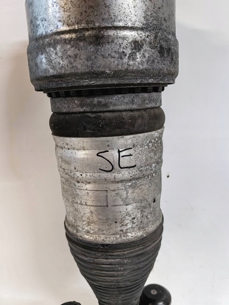 Mercedes e43 amg w213 - амортизатор airmatic правий перед polecam Недорого