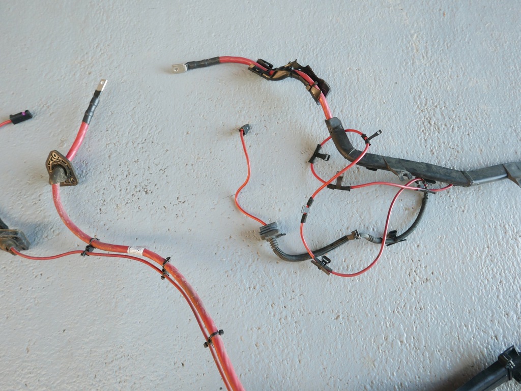 фото №10, Bmw x6 f16 x5 f15 шланг plus аккумулятор 9367661 9381815 9381816