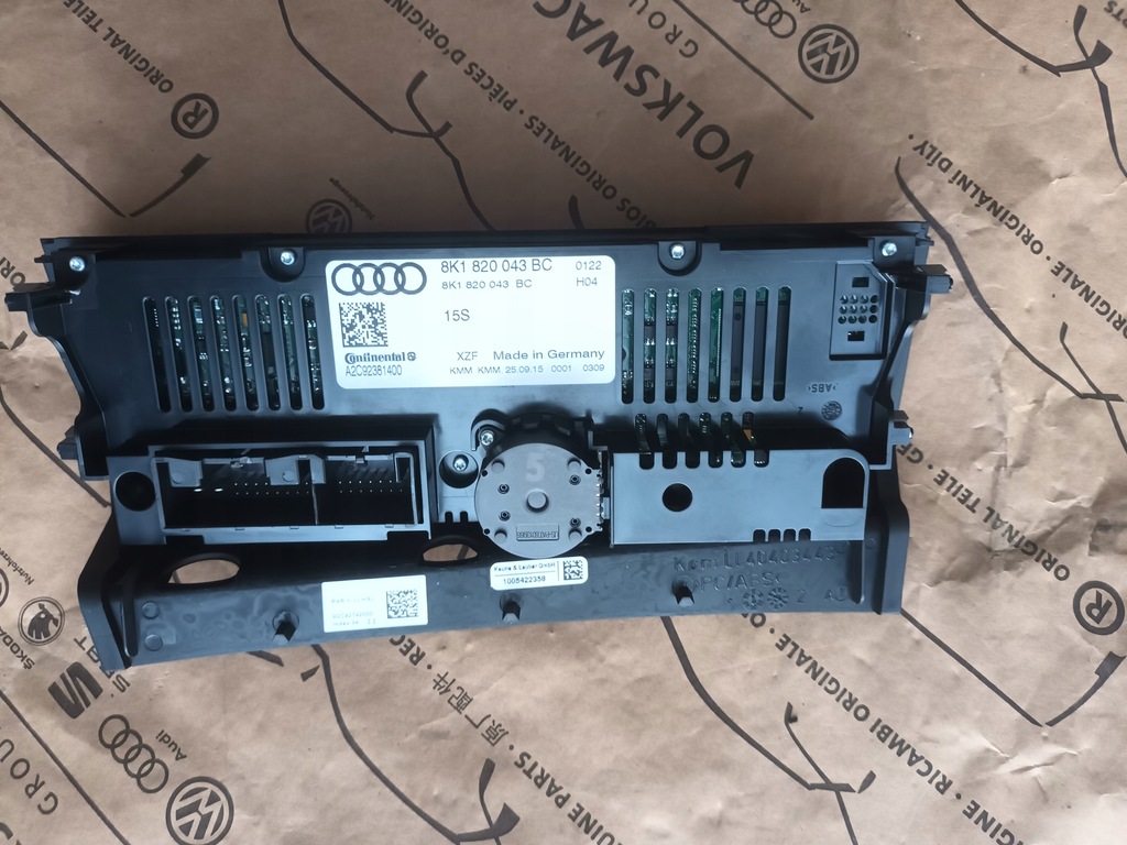 фото №7, Audi s5 a5 8t a4 b8 q5 панель кондиціонера 8k1820043bc обігрів вентиляція