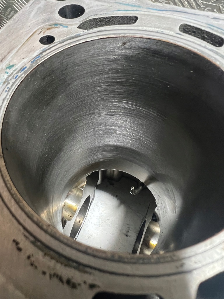 Mercedes w176 a 45 amg блок двигуна 133980 номінал Оригінал