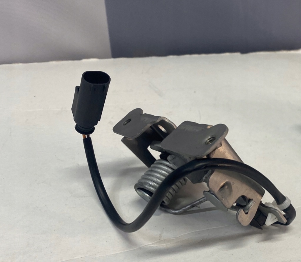 фото №1, Замок капот bmw x3 f25 x4 f26