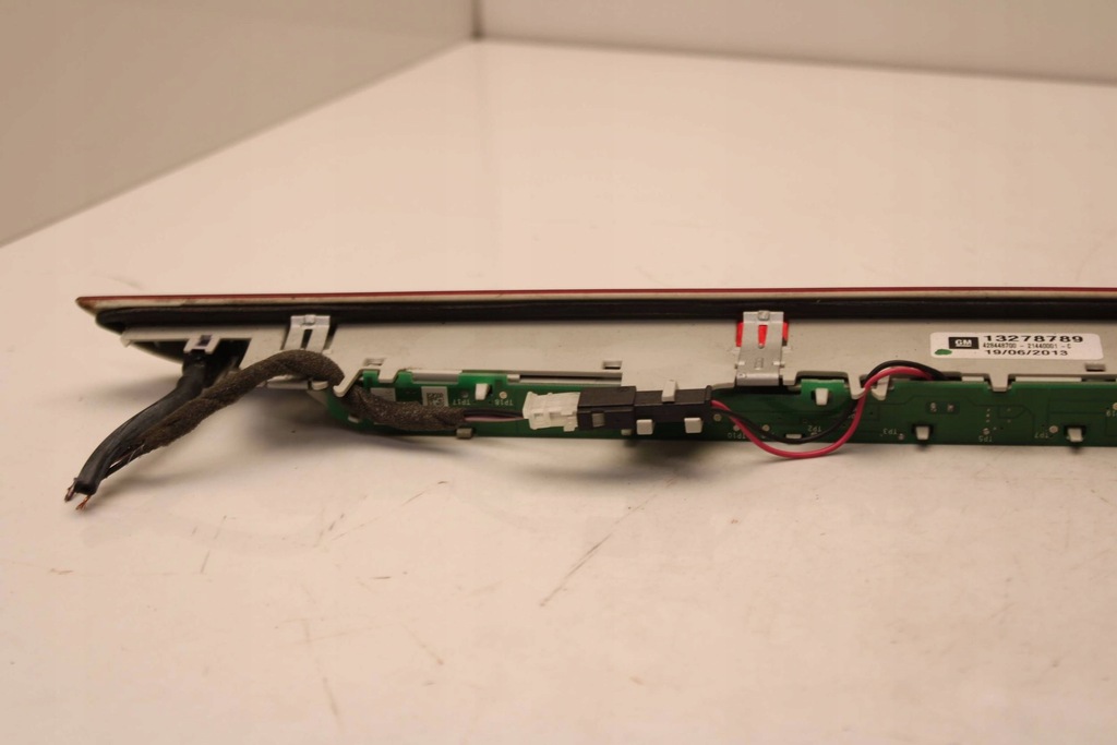 фото №6, Opel zafira c 12r- лампа третій світло стоп стоп-сигнал