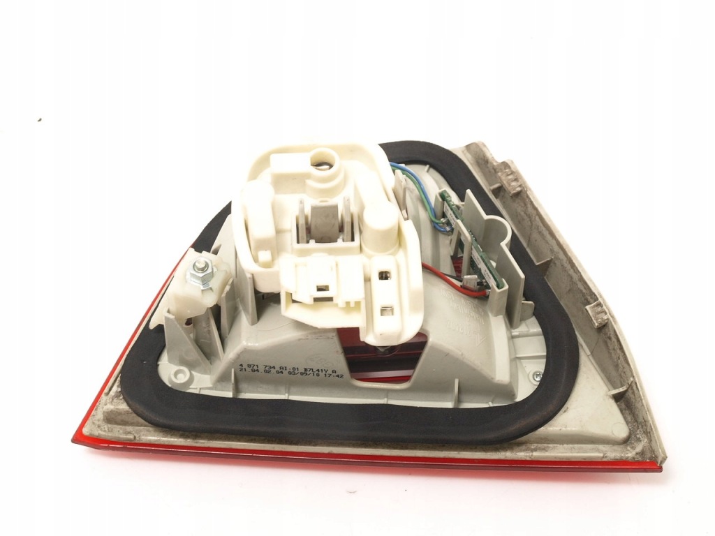 фото №6, Bmw 3 e90 sedan, f30 sedan, f80 sedan лампа led правый задняя w крышка 218402