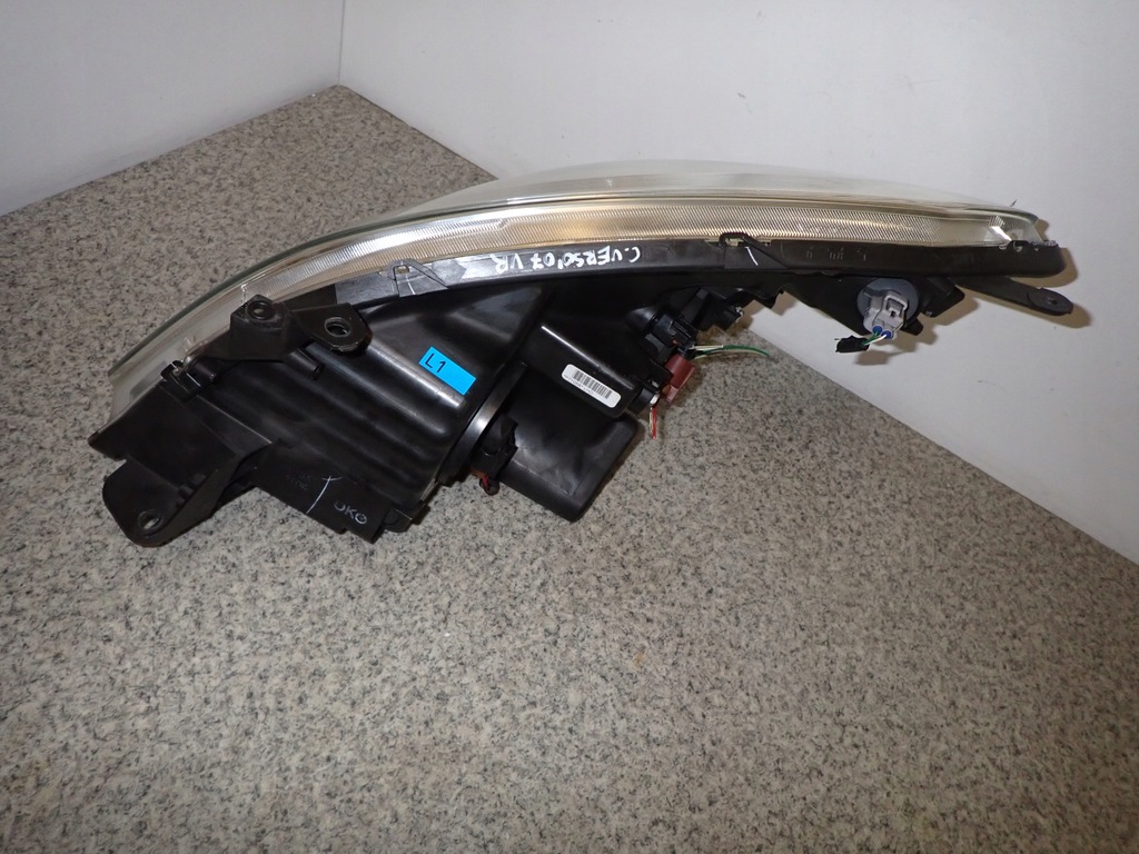 фото №5, Toyota corolla verso 07- лампа передня права lift