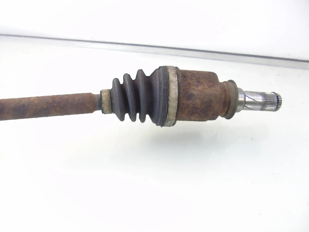 фото №3, Привідний вал права довга smart forfour i 454 1.3 b