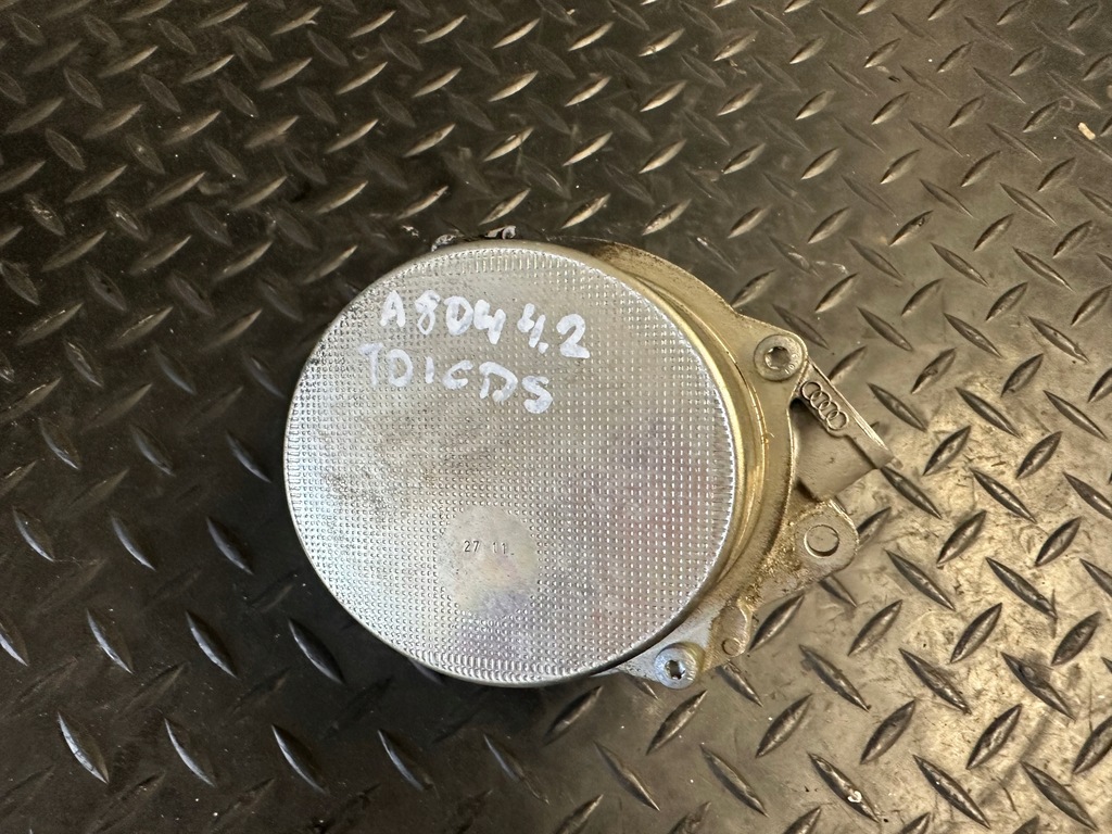фото №4, Насос вакуум audi a8 d4 4.2 tdi cds 059145100j