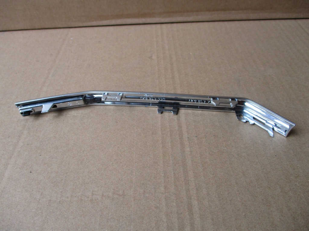 фото №2, Молдинг хром правая решётка решётка радиатора audi a6 c8 allroad