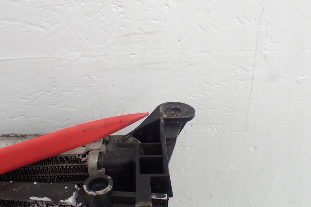 Радиатор воды qashqai 2 1.6 dci 21410-4eb0a Недорого