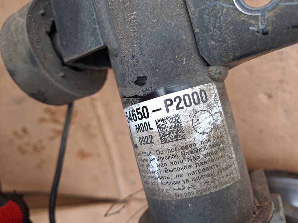 фото №9, Амортизаторна стійка поворотний кулак ступиця амортизатор лівий kia sorento iv mq4 24+ 54650-p2000