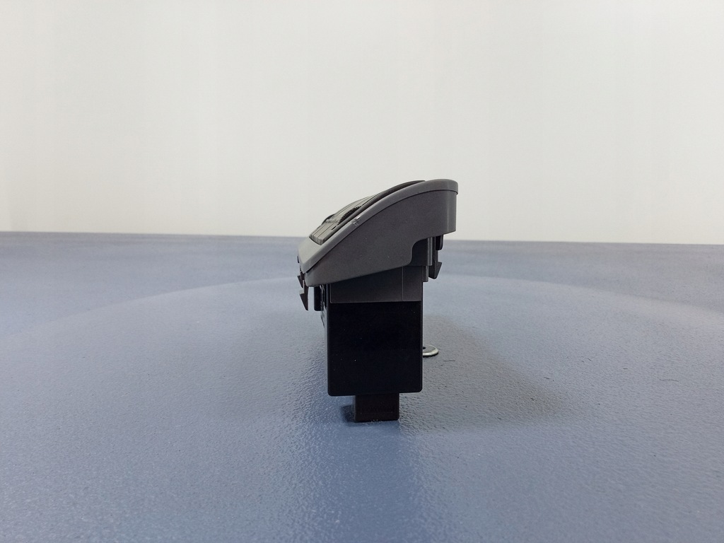 фото №7, Kia magentis i панель регулировки света 84841-3c100