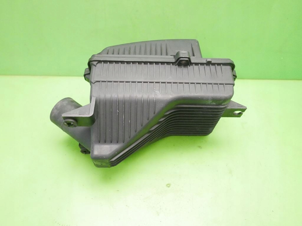 фото №7, Корпус фильтра воздуха kia carnival i fl 2.9crdi