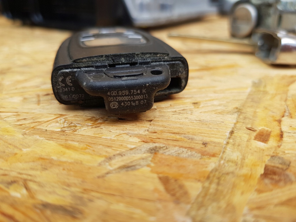 фото №9, Набір стартовий бортовий комп'ютер двигуна ключ audi a6 c7 2.0 tdi