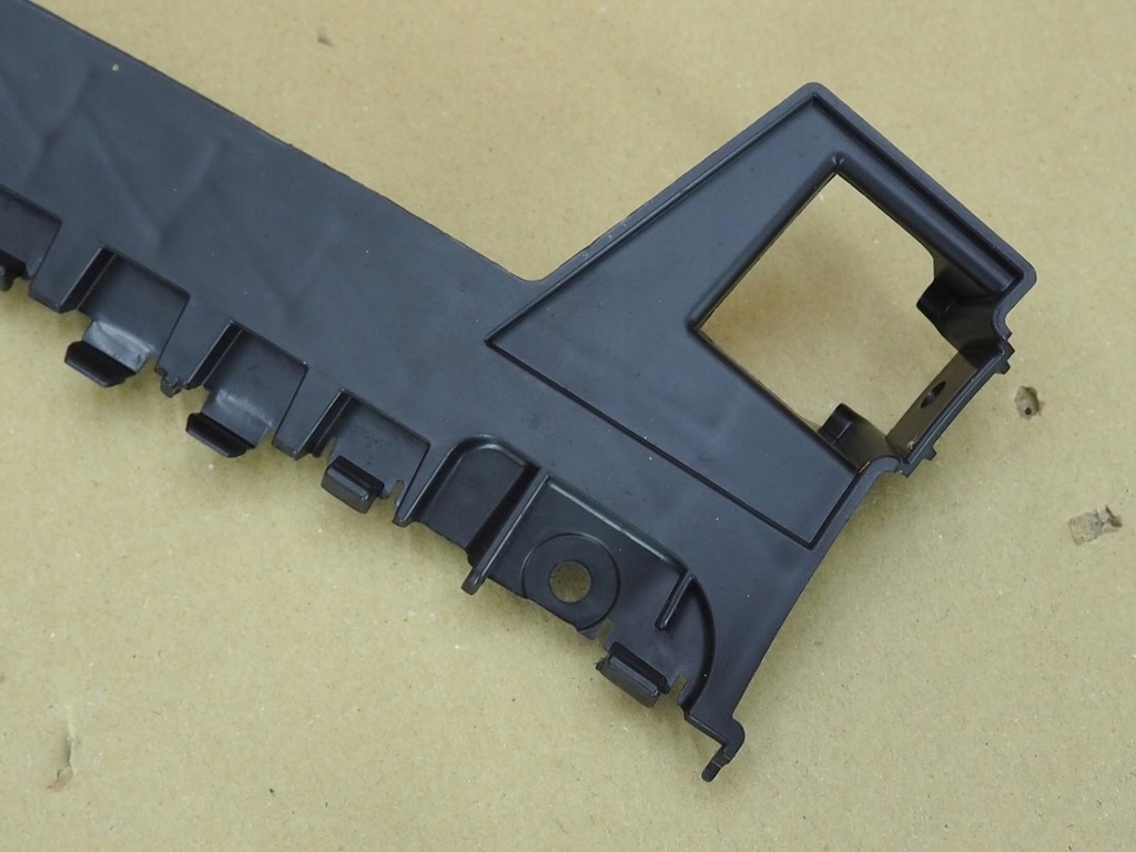 фото №6, Направляющая кронштейн бампера левый задняя ford b-max