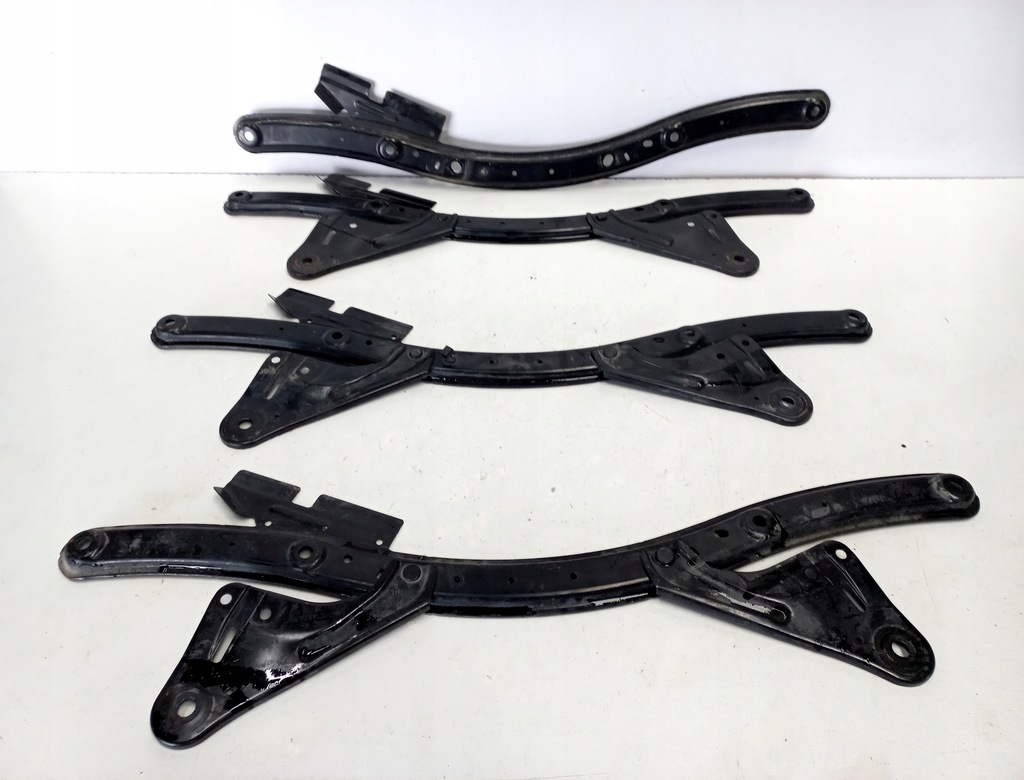 фото №1, Кронштейн балка підрамник ford focus mk3 av61-101a80af