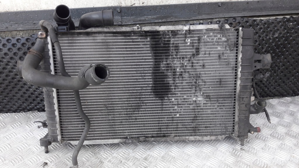 Astra h 3 3 1.7 cdti радиатор + интеркулер Недорого