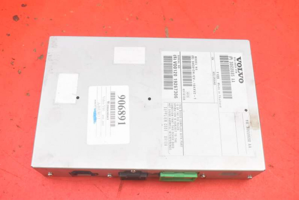 фото №1, Усилитель радио 30659685 volvo v60 1 i 10-13