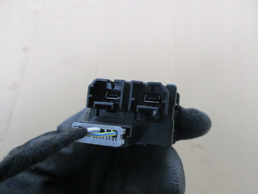 фото №7, Ford fiesta mk8 ecosport дисплей модуль usb hub