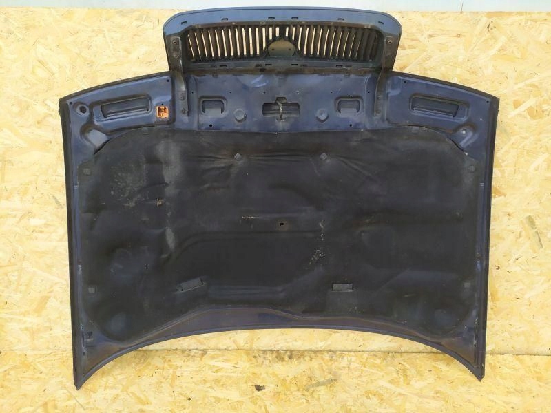 Капот крышка двигателя комплект  skoda octavia 1 fl Недорого