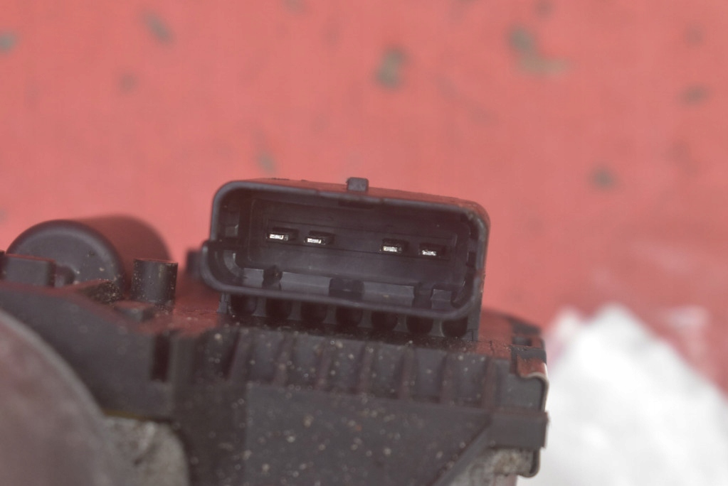 фото №8, Моторчик дворники левый перед eu 9671062180 peugeot 3008 1 i 10-13