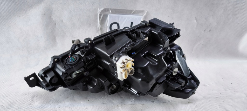 фото №5, Lexus is iii 2013-2016 200t 300h full led левый фара лампа