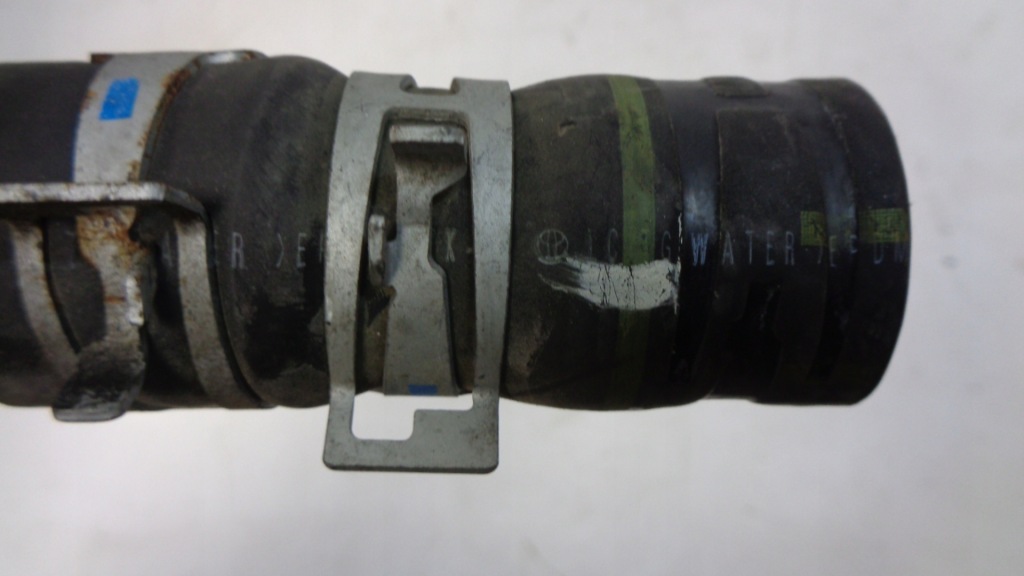 фото №3, Toyota auris ii гибрид трубка wody