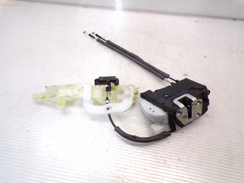 фото №1, Замок двері передніх hyundai ix35 81310-2y000