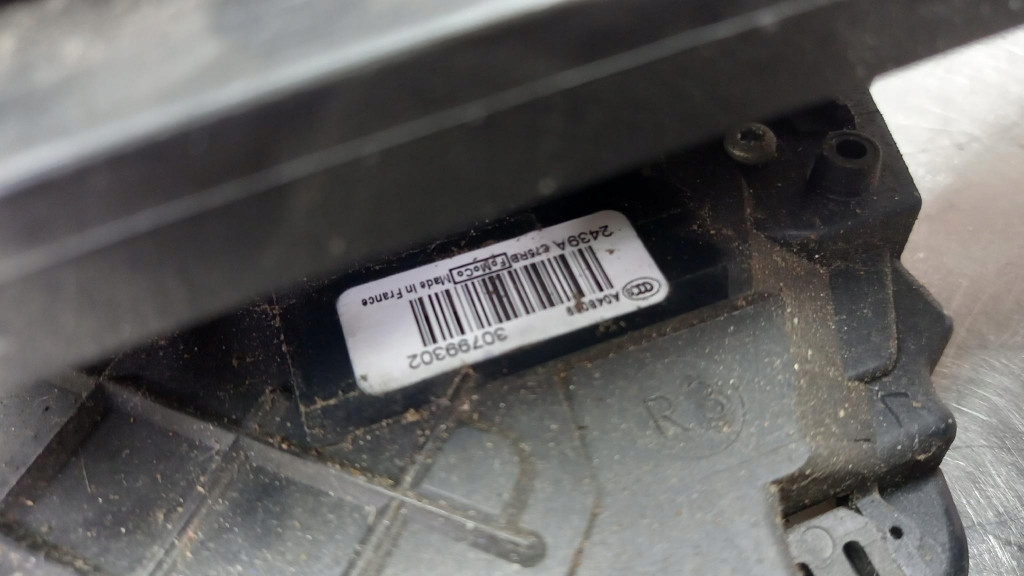 фото №8, Замок двері правий перед 30799302 6 pin volvo v50 s40 ii v70 iii s80 ii xc60