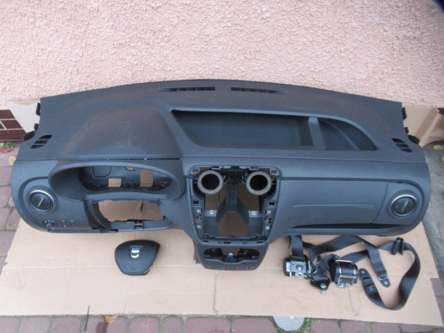 фото №1, Dacia dokker приборная панель консоль подушка безопасности