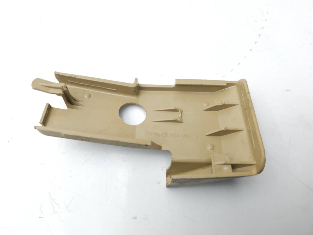 Mercedes-benz s w126 1986 обшивка сидіння в Україні