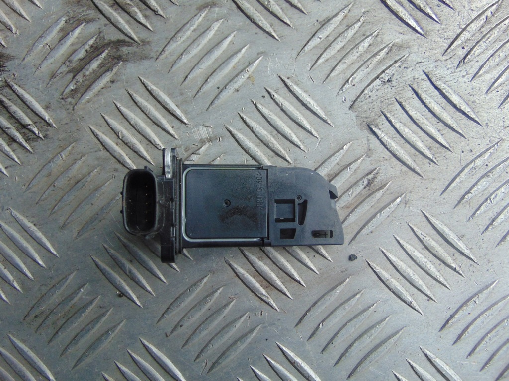 фото №1, Toyota avensis t27 витратомір 22204-26010 09-