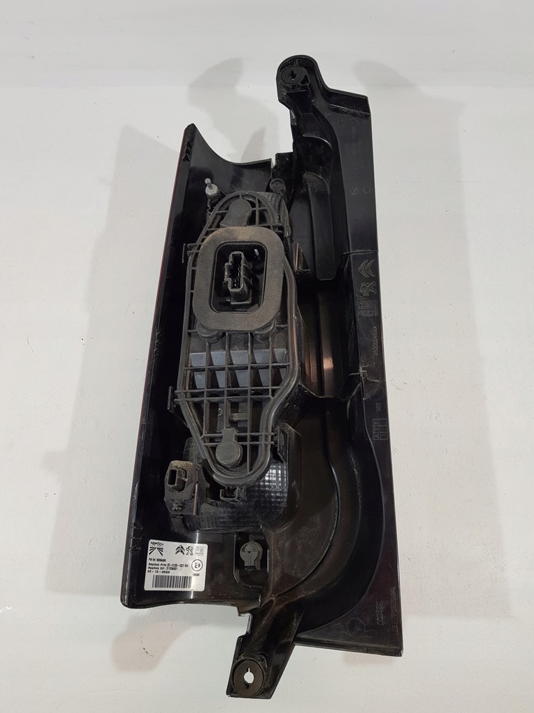 фото №7, Лампа правая правый перед 9820554880 opel combo e berlingo iv rifter 21r eu