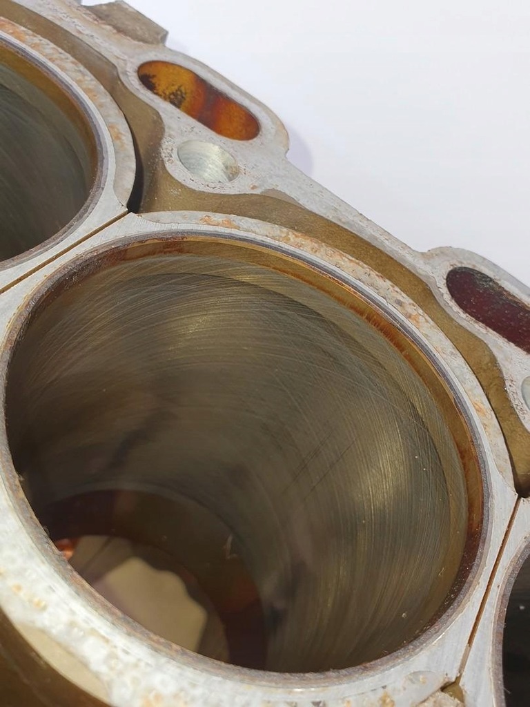 фото №6, Блок двигателя volvo v50 2.4 b b5244s