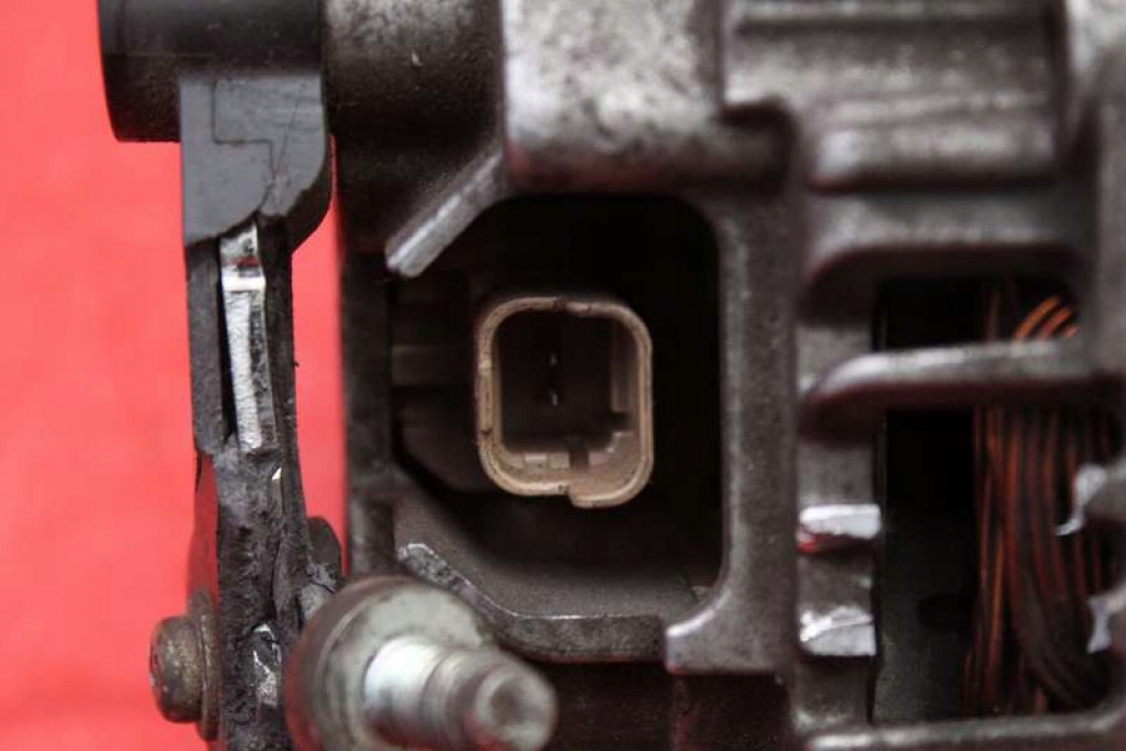 фото №6, Генератор 965475280 peugeot 407 2.0 hdi 136 km 04-10