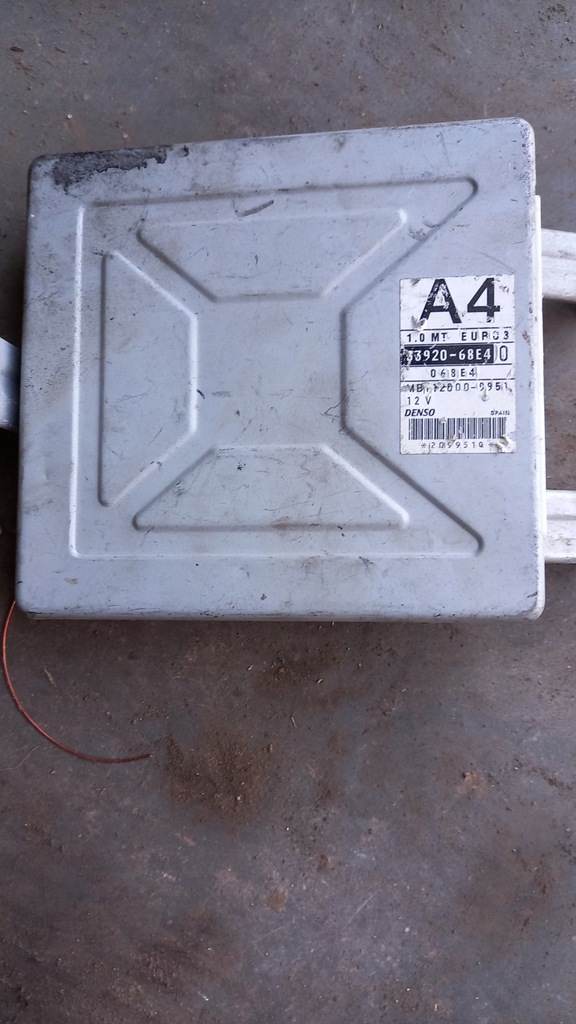 фото №1, Бортовой компьютер двигателя suzuki